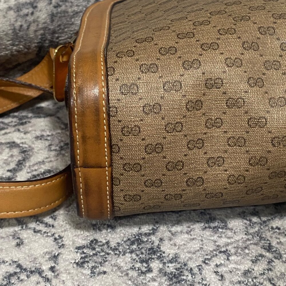 Vintage Gucci Micro GG Supreme Crossbody Bag and Matching Wallet Set - Picture 10 of 14